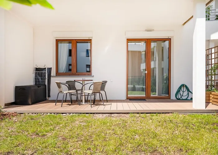 Lodz Retreat Apartments - Parking, Terrace & Garden - By Rentujemy